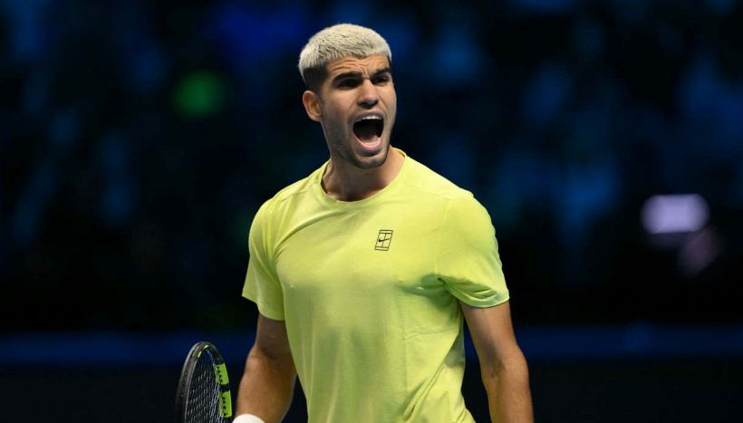 ATP Finals, Alcaraz sulle montagne russe: de Minaur si illude. Il messaggio a Sinner, Carlos in missione per il numero 1