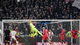Psg: vittoria al 95' ma Chevalier fa rimpiangere Donnarumma e il Lione è furioso con l'arbitro