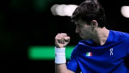 Coppa Davis, Berrettini e Cobolli travolgono il Belgio e mandano l’Italia in finale. Domenica la difesa alla prestigiosa insalatiera