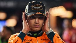 Norris e Piastri squalificati, Antonelli a podio: McLaren stangata come la Ferrari in Cina, colpa del plank