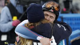 Coppa del Mondo di Sci, Kilde incubo finito: in pista 684 giorni dopo il dramma, emozione e lacrime per Shiffrin