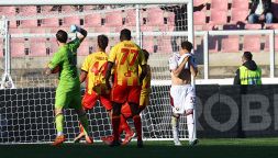 Lecce-Torino, Asllani da incubo: il doppio disastro mette tutti nei guai. La contestazione dei tifosi a Cairo, Vagnati e Baroni