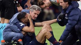 PSG, notte da incubo col Bayern: Hakimi in lacrime dopo l’entrata killer di Diaz, Mariani salvato dal Var, ko anche Dembelè