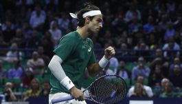 Atene, Musetti contro Djokovic per le Finals e sfatare il tabù titolo: Nole tiene appesa Torino ma strabilia in campo