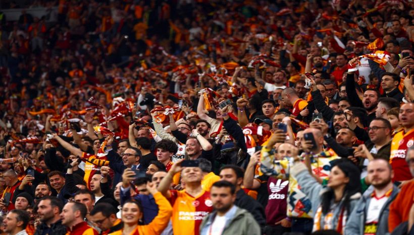 Turchia, scandalo scommesse: in carcere 7 arbitri e il presidente di un club, più di mille giocatori coinvolti