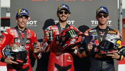Bagnaia scaricato da Ducati, Pedro Acosta con Marquez nel dream team Red Bull: retroscena mercato piloti