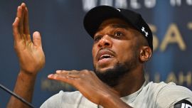 Boxe, Joshua ha detto si: sfiderà lo youtuber Jake Paul. Ma è già allarme: 'Come un leone contro un gatto domestico'