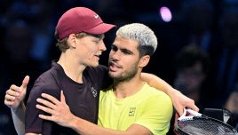 Classifica ATP, Sinner accorcia su Alcaraz: il paradosso del ranking e il divario abissale “sugli altri”. Crollo USA