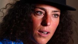 Brignone, mamma Ninna risponde alle critiche: la rivelazione su infortunio e Olimpiadi. Il pronostico azzardato di De Chiesa