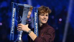 Il “fenomeno” Sinner nel mirino di Report, l’inchiesta sulle ATP Finals e la sorpresa di Binaghi: “Fulmine a ciel sereno”