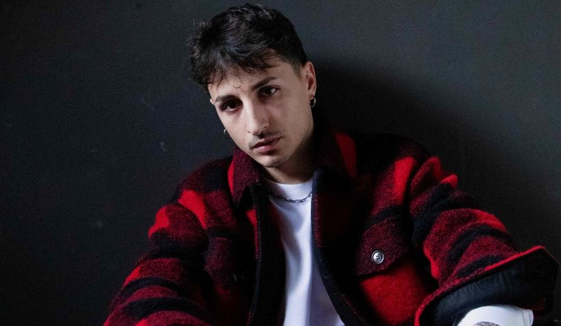 Sanremo 2026, i big tra tifo e sport: Luché e gli altri per il Napoli, la passione di Paradiso e Nayt per la boxe e le MMA