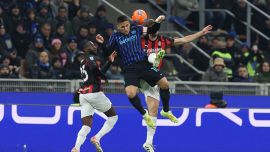 Inter-Milan, gomitata di Lautaro a Gabbia ma niente espulsione: Sozza lo grazia e scatena la bufera social