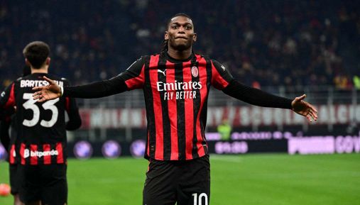 Pagelle Milan-Lazio 1-0: Leao rimanda il diavolo in paradiso, Modric insegna calcio, espulso Allegri. Caos nel finale