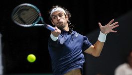 Musetti, Atene ultima chance per le Finals (ma deve andare almeno in finale). Berrettini e Cobolli, la Davis passa per Metz