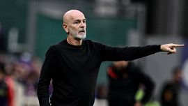 Caos Fiorentina: Pioli non si dimette, squadra e società sott'assedio, la decisione di Commisso, gli scenari