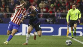 Atletico Madrid-Inter, moviola: giallo sul primo gol, rigori negati e simulazioni, quanto lavoro per Letexier