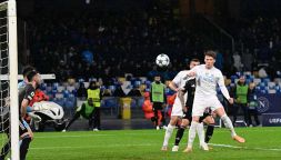 Pagelle Napoli-Qarabag 2-0, top e flop: Hojlund sbaglia il rigore, McTominay fa esplodere il Maradona