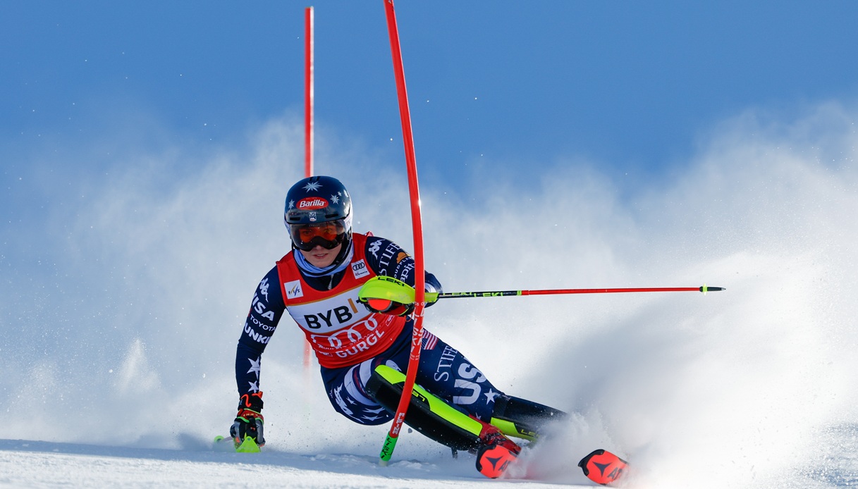 https://wips.plug.it/cips/sport.virgilio.it/cms/2025/11/shiffrin.jpg