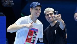 ATP Finals, Sinner batte Alcaraz ma è bufera sui biglietti. Gli Schützen 'avvisano' Jannik: "Troppo italiano"