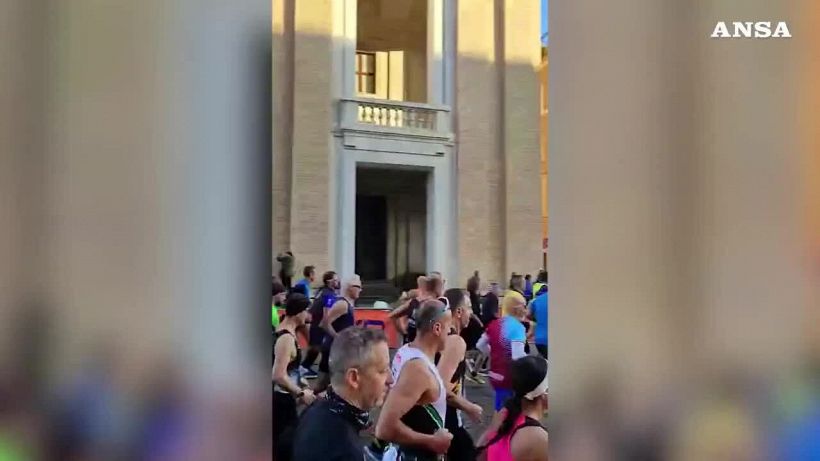 A Roma torna la Corsa dei Santi, 5.000 runner nelle strade del centro