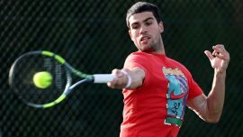 Alcaraz, sì a un'altra esibizione: sfiderà il 'Sinnerinho' Fonseca allo stadio di San Paolo, bufera in vista