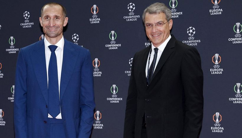 La Juventus non può più attendere il nuovo ds, Chiellini non basta e Comolli deve stringere con il mercato a gennaio