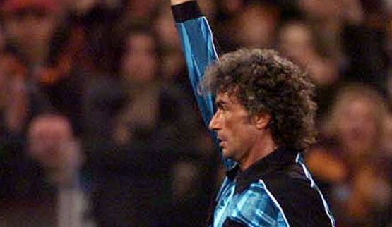 Arbitri, l’allarme di Graziano Cesari sul Var: "C’è un pericolo, ora è diventata moviola in campo"