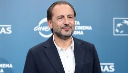 Bari, De Laurentiis si arrende: arriverà socio estero e col club in A andrà via