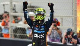 F1 classifica finale mondiale piloti e costruttori: Norris campione, Verstappen beffato per due soli punti