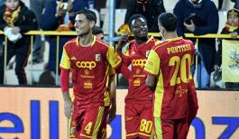 Bari-Catanzaro, moviola: i dubbi sul rigore al 92’ ma c’era un altro penalty in avvio, coro amaro per De Laurentiis