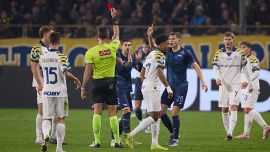 Parma-Lazio, moviola: abbaglio dell’arbitro, due rossi e tante risse