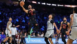 NBA Cup, dopo 52 anni New York torna ad alzare un trofeo: Anunoby e Brunson battono Wembanyama e gli Spurs