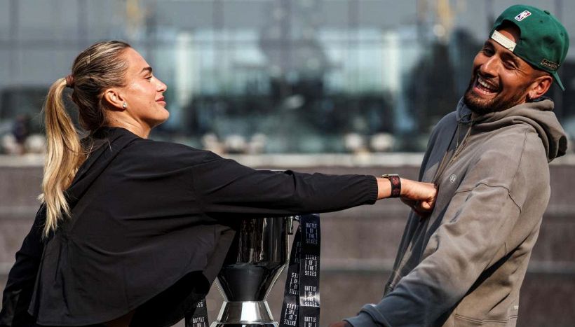 La "Battaglia dei Sessi" tra Sabalenka e Kyrgios divide il mondo del tennis: campo ridotto del 9% e solo prime per Nick