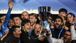 Napoli, De Laurentiis show e frecciata a Spalletti: “Un giorno dirò tutto”. Conte gonfia il petto: “Hojlund e McTominay non giocavano”