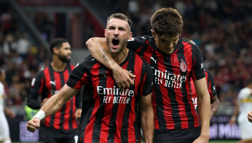 Milan, Gimenez a rischio operazione: Fullkrug congelato, come cambia il mercato. Problemi per Thiago Silva