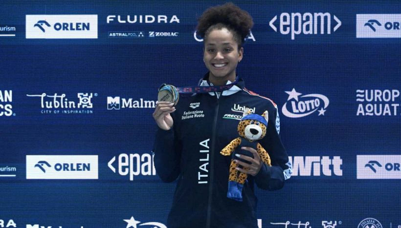 Europei, Curtis “ruba” lo scettro a Pilato: la rivelazione di Ceccon sullo scandalo, mentre Barelli prova a calmare le acque