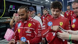 Hamilton ci pensa: "Pronto al ritiro" e c'è la fila per Leclerc ma il mercato piloti lo decide Verstappen