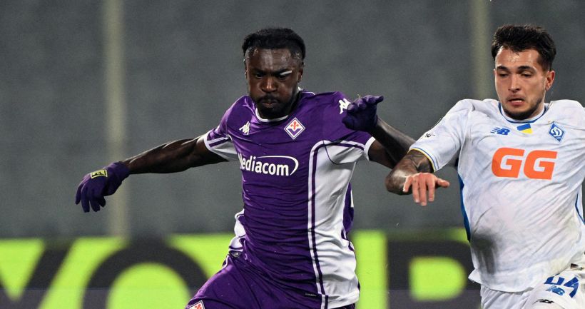 Fiorentina, il rigore “rubato” resta un caso: Kean prova a chiarirsi con Mandragora, l’altolà di Gudmundsson 