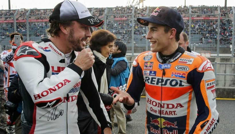Marquez, Ducati può aspettare, Marc si dà alle quattro ruote e Alonso gli fa i complimenti: "Eccezionale"