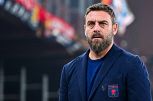 Roma-Genoa, De Rossi e la strana accoglienza dell'Olimpico: striscioni e cori solo dopo 15'