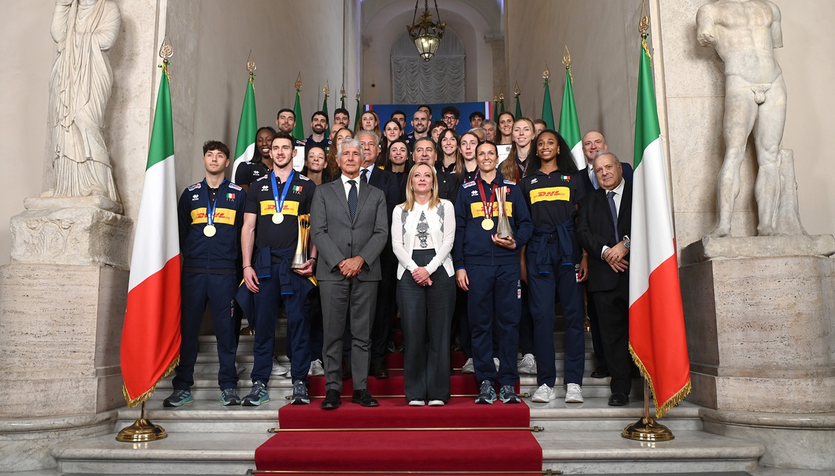 https://wips.plug.it/cips/sport.virgilio.it/cms/2025/12/italvolley.jpg