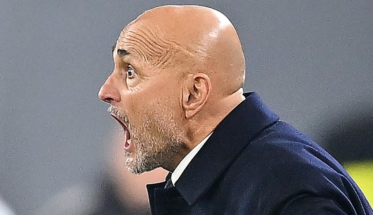 https://wips.plug.it/cips/sport.virgilio.it/cms/2025/12/juventus-luciano-spalletti.jpg