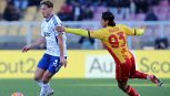 Lecce-Como, moviola: caos al gol di Paz, bufera sull’arbitro e rosso a Di Francesco