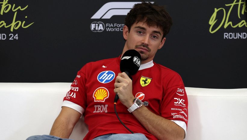 F1 Abu Dhabi, Hamilton boccia la Ferrari. Leclerc alle corde: "Al momento non abbiamo speranze"