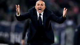 La Juve vince a Bologna, Spalletti litiga con la panchina di Italiano e richiama tre dei suoi: cosa è successo