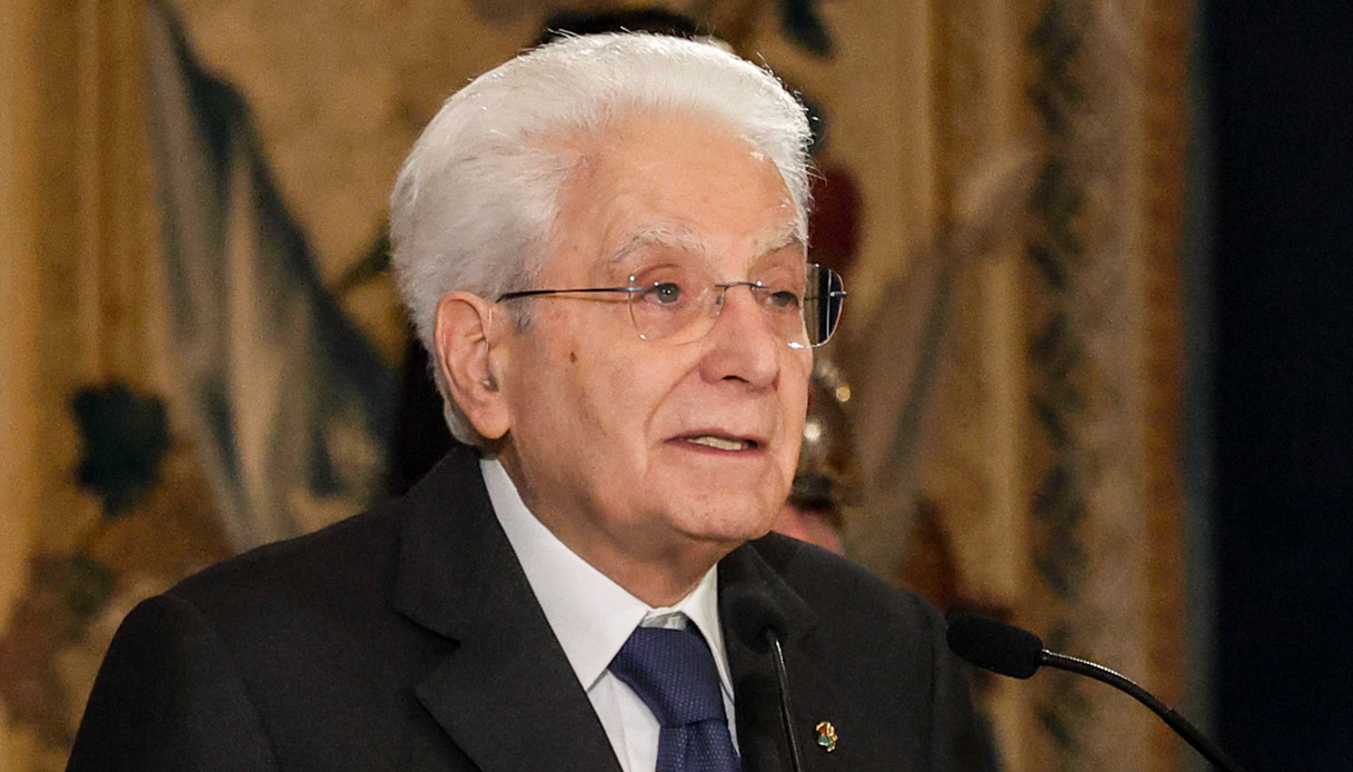 https://wips.plug.it/cips/sport.virgilio.it/cms/2025/12/mattarella.jpg