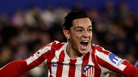 Raspadori ha dato mandato ai suoi agenti per tornare in Serie A, molla l'Atletico Madrid per la Roma ma la Lazio non demorde