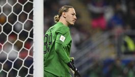 PSG, Safonov eroe sfortunato: lungo stop per il russo, Luis Enrique incredulo, Chevalier torna titolare