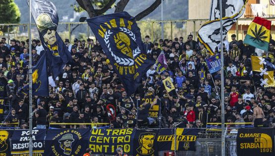 Juve Stabia, calvario senza fine: dopo il rischio fallimento, maxi-sequestro al patron Guerri. Cosa rischia il club