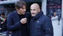 Supercoppa Napoli-Bologna: Conte accusa tutti di memoria corta, Italiano chiede aiuto a Baggio